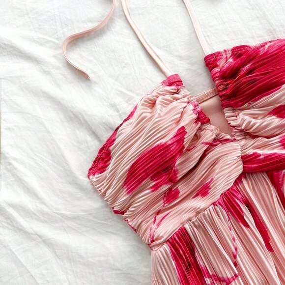 Red Boho Women's Tie Dye Floral Print Bowknot Tie-Neck Dress - Picture 3 of 5